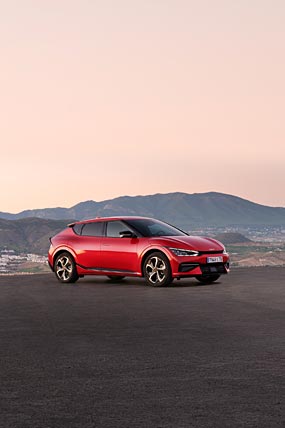 बड़ी खुशखबरी! भारत में Kia इस दिन लॉन्च करेगी सिंगल चार्ज में 500 KM चलने वाली कार