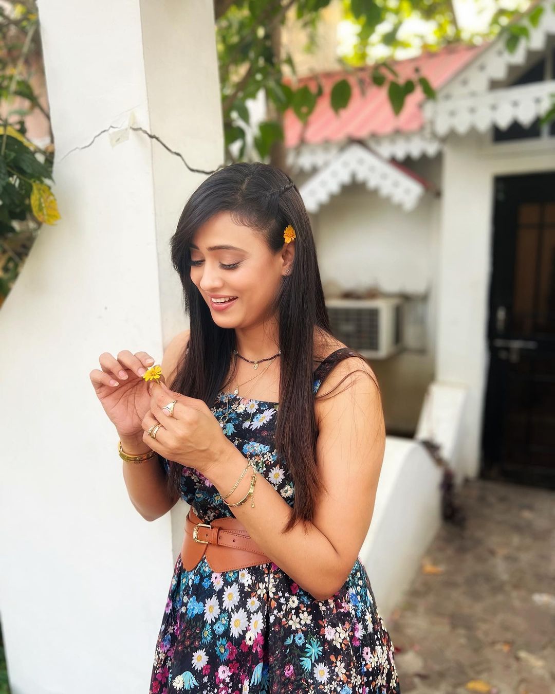 Shweta Tiwari की खूबसूरती और स्माइल ने जीता फैंस का दिल