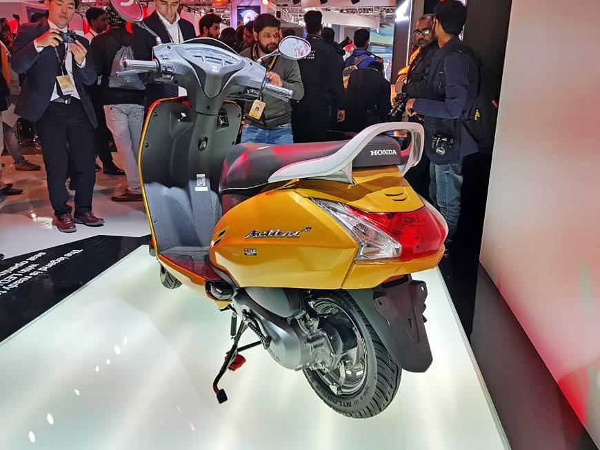 13,100 रुपए में Honda Activa लाये घर, सुनहरा  मौका ना जाए हाथ से