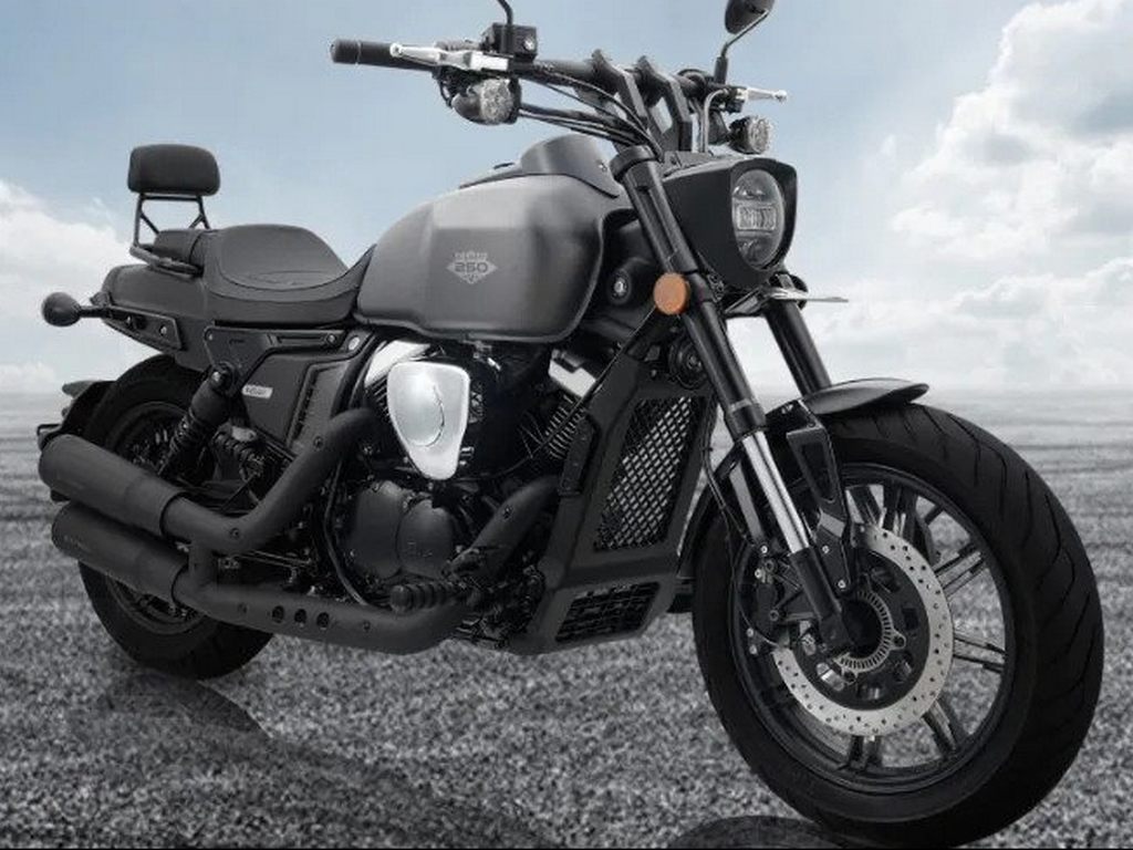 कीवे ने भारत में के-लाइट 250 वी बाइक उतारी, जाने कीमत और फीचर्स__