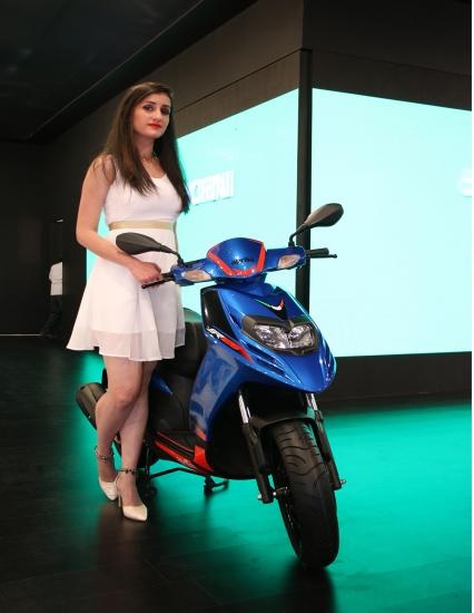 एंबेसडर कार बनाने वाली कंपनी अगले साल लॉन्च कर सकती है इलेक्ट्रिक टू-व्हीलर्स, सामने आया प्लान