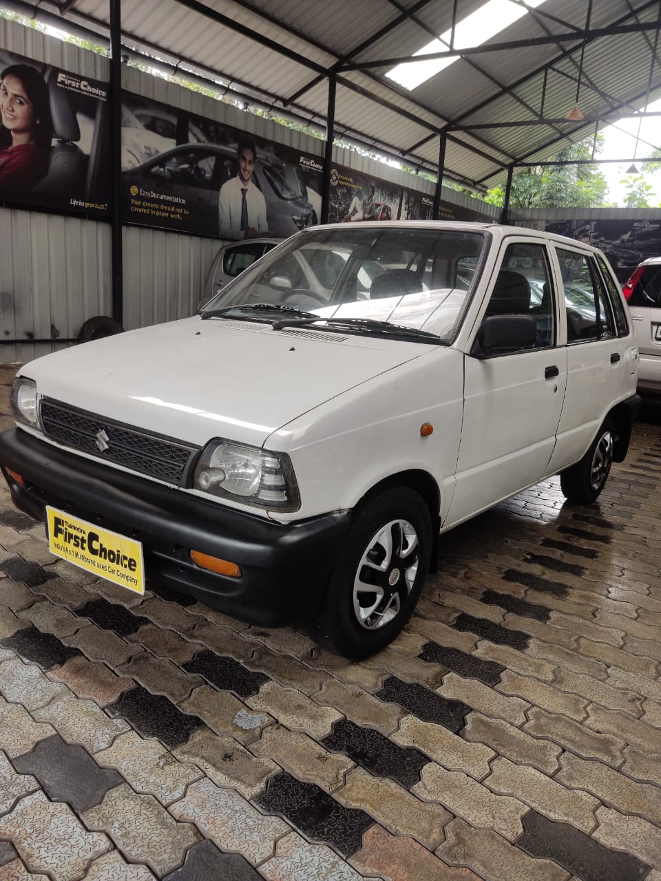 सिर्फ 19 हजार की कीमत में बेची जा रही है शानदार Maruti 800, जल्द उठाये लाभ