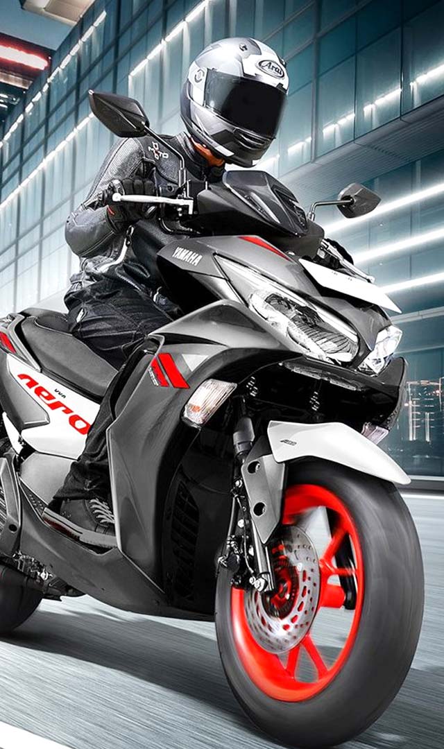 धमाकेदार धमाका !बाइक सी फुर्ती और पावर के साथ आता है ये खास स्कूटर, जानें हर डिटेल