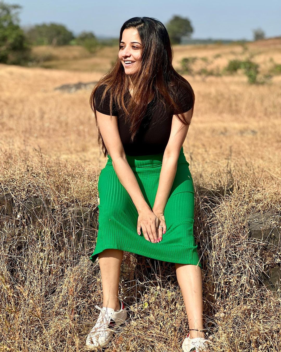 120 रुपये से 18 करोड़ की मालकिन बनीं मोनालिसा