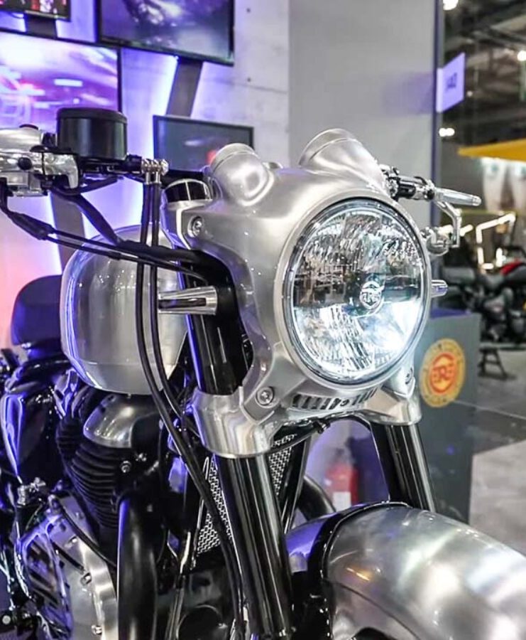 रॉयल एनफील्ड का बड़ा धमाका ! हो जाएं तैयार, रॉयल एनफील्ड ला रही 250cc बाइक, जाने क्या नए फीचर्स_