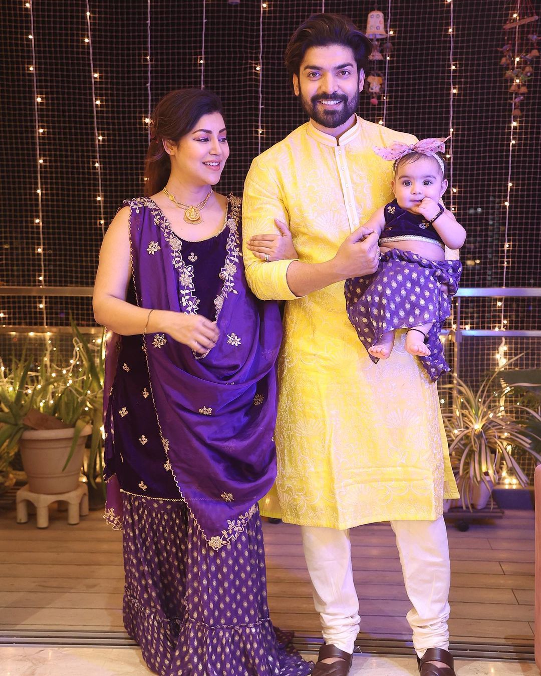 देबिना बनर्जी बेटी को लेकर भागीं अस्पताल, रास्ते भर पति से पूछती रहीं- वो सांस ले रही है न?