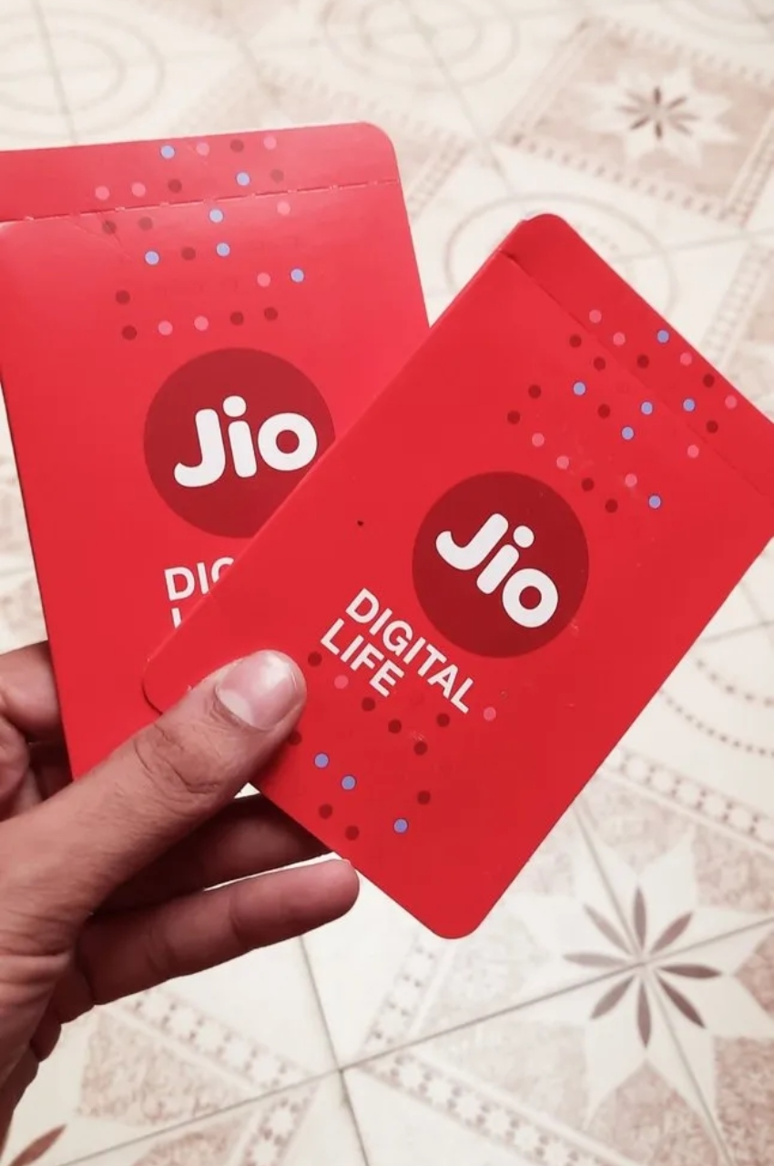 Jio लाया सबसे सस्ता प्लान! 1559 में पूरे साल के लिए मिलेगी Unlimited Calling, Data
