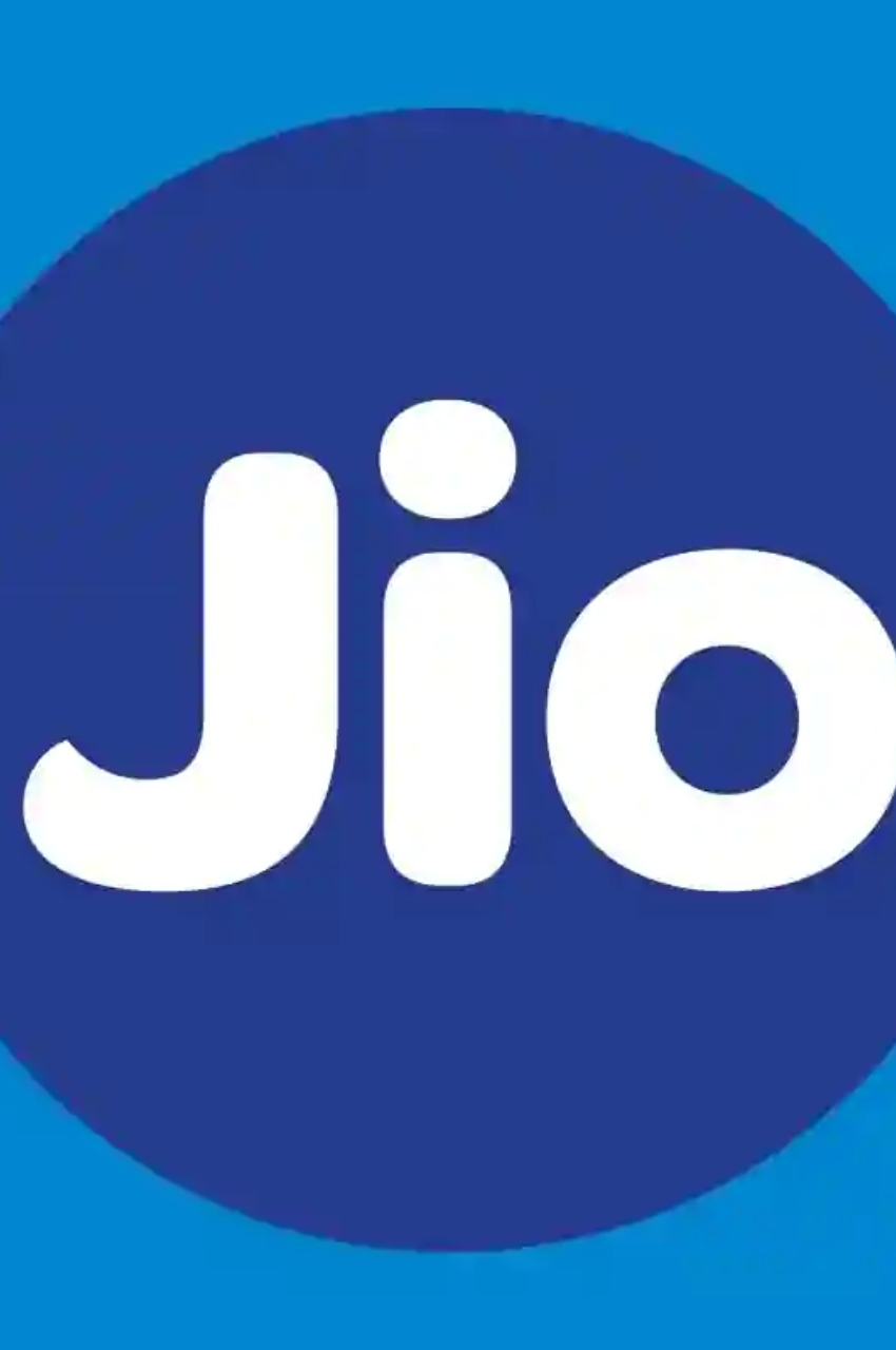 Jio के इस प्लान में सब कुछ Free, कीमत इतनी कम हर किसी के बजट में हो जाएगा फिट