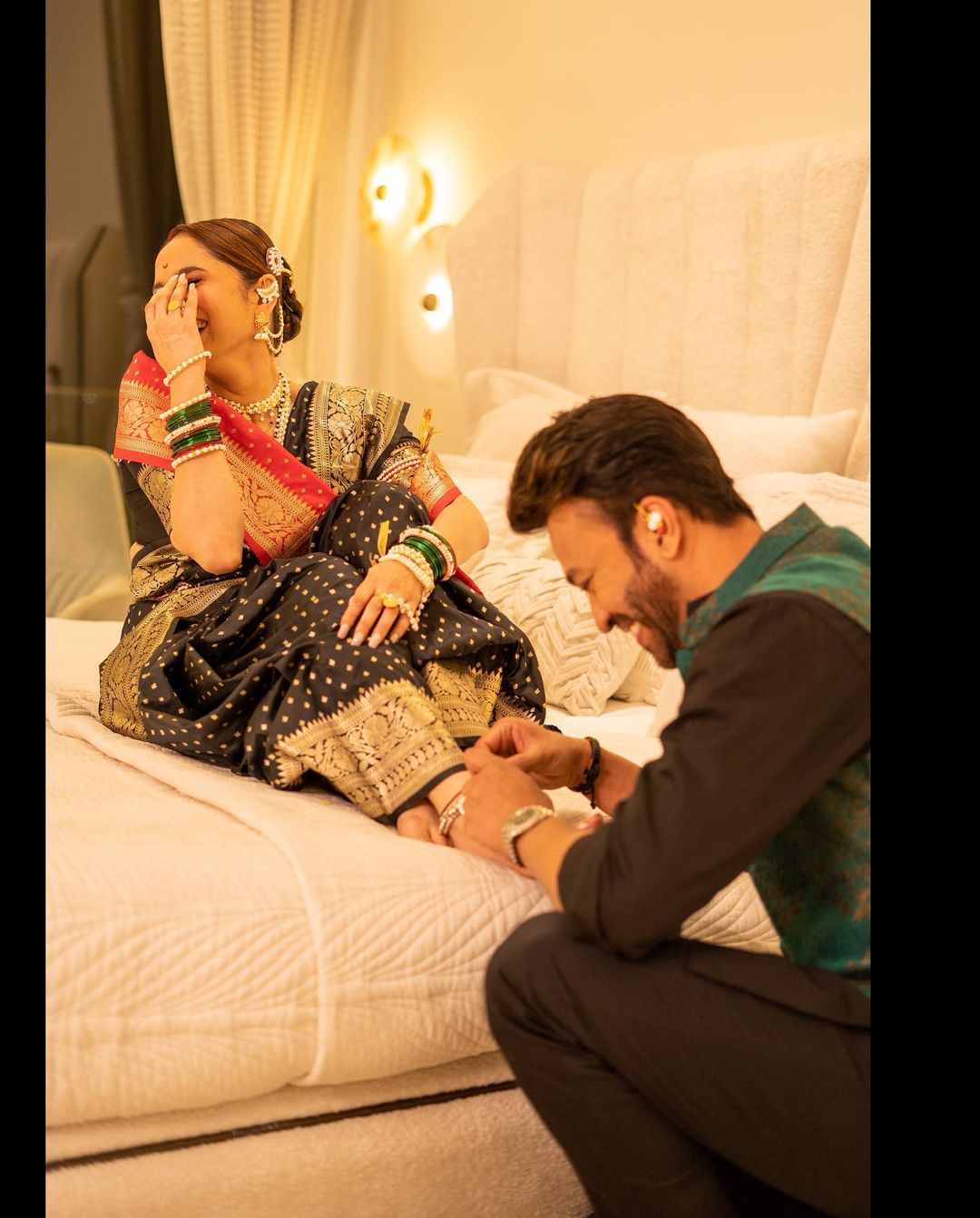 Ankita Lokhande की पति Vicky Jain के साथ बेडरूम फोटोज हुईं वायरल