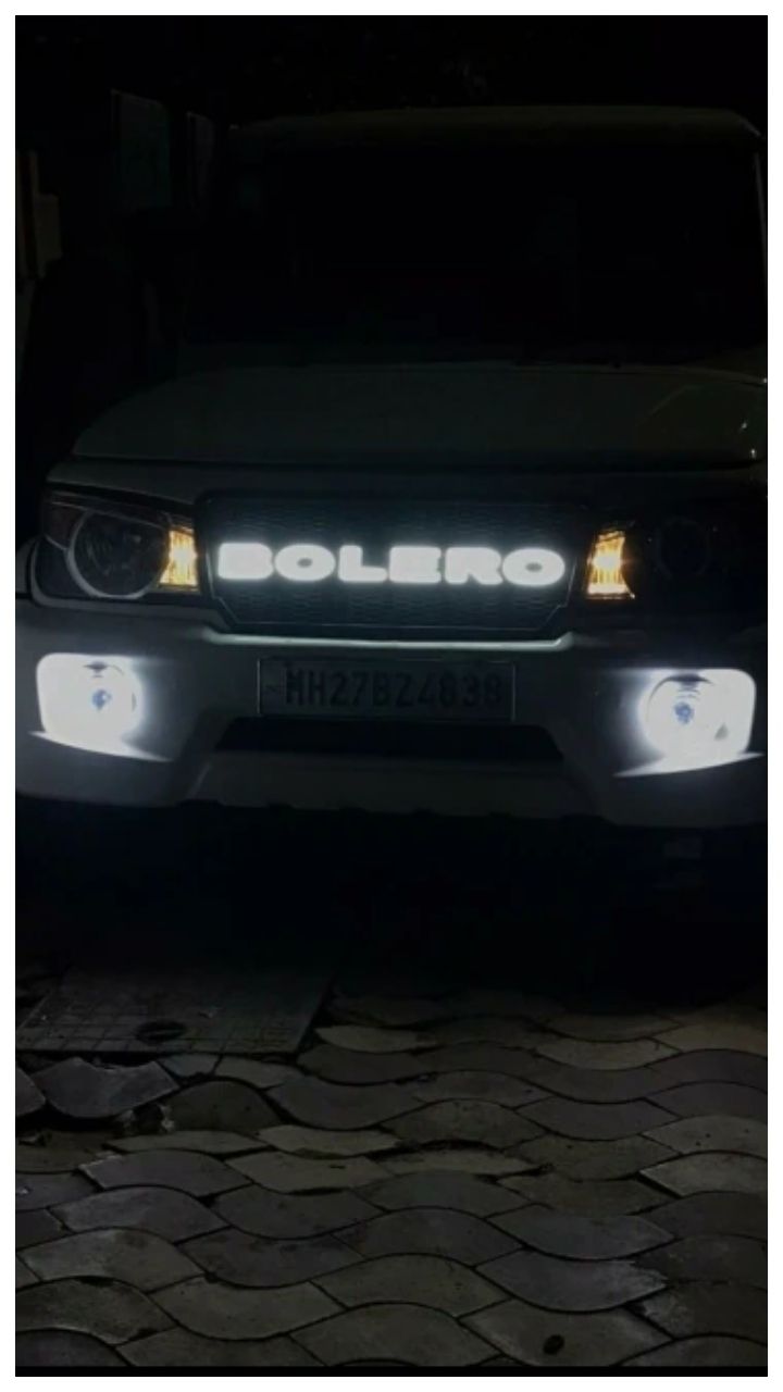 तूफानी ऑफर! चमचमाती Mahindra SUV पर मिल रहा 70,000 रुपये का भारी डिस्काउंट