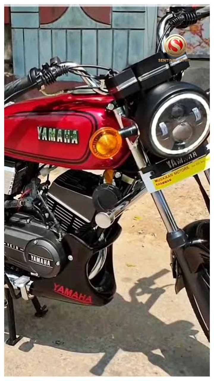 सड़कों पर फिर होगा इस बाइक का राज, नए फीचर्स और लुक में आ रही है Yamaha RX100