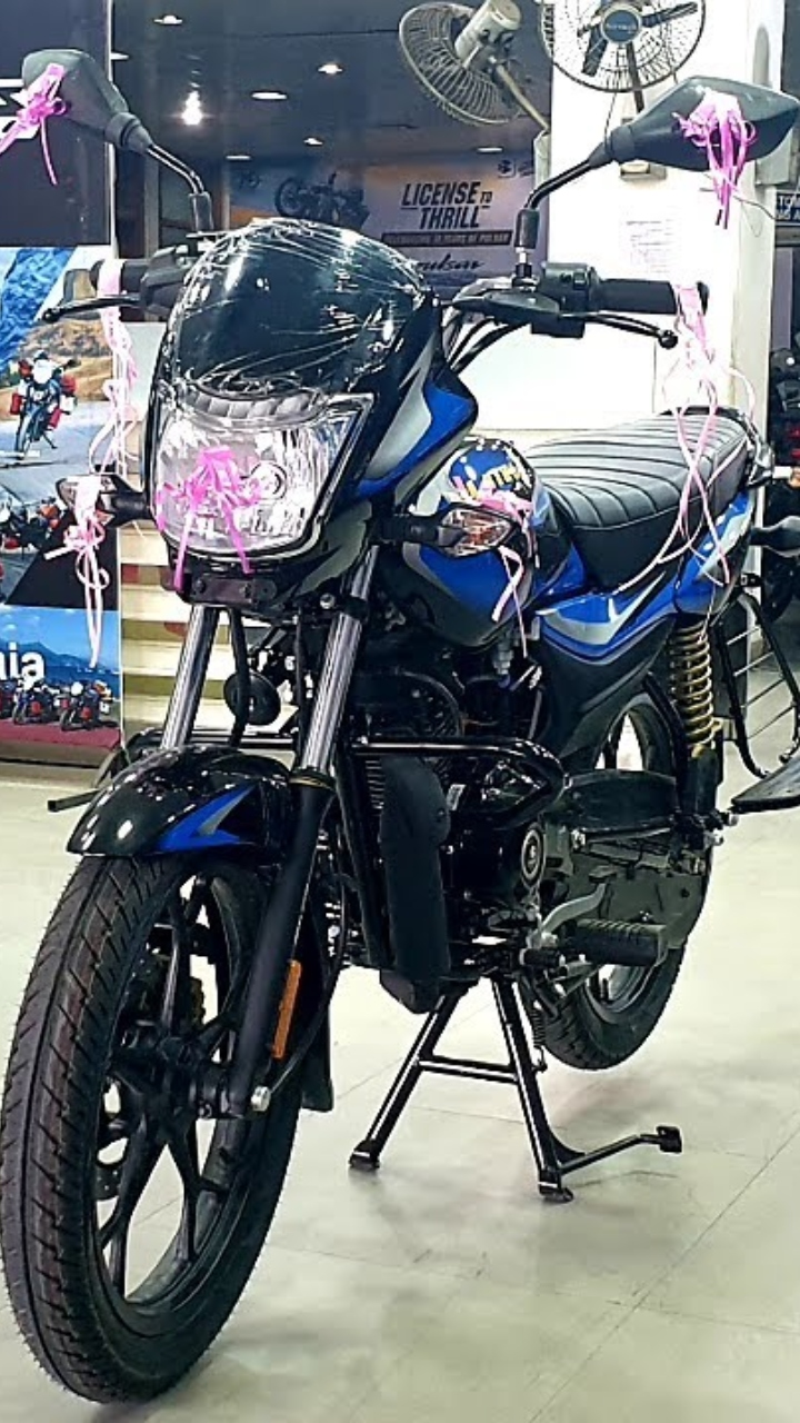 90 Km की माइलेज वाली Bajaj Platina सिर्फ 15 हजार में, जानें डिटेल्स