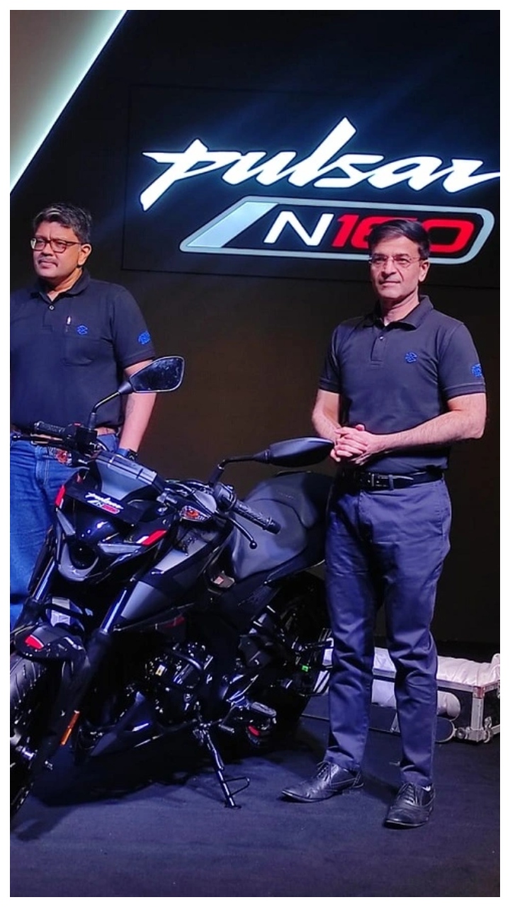 Bajaj ने लॉन्च की नई Pulsar, मस्कुलर किलर लुक के साथ माइलेज भी जबरदस्त