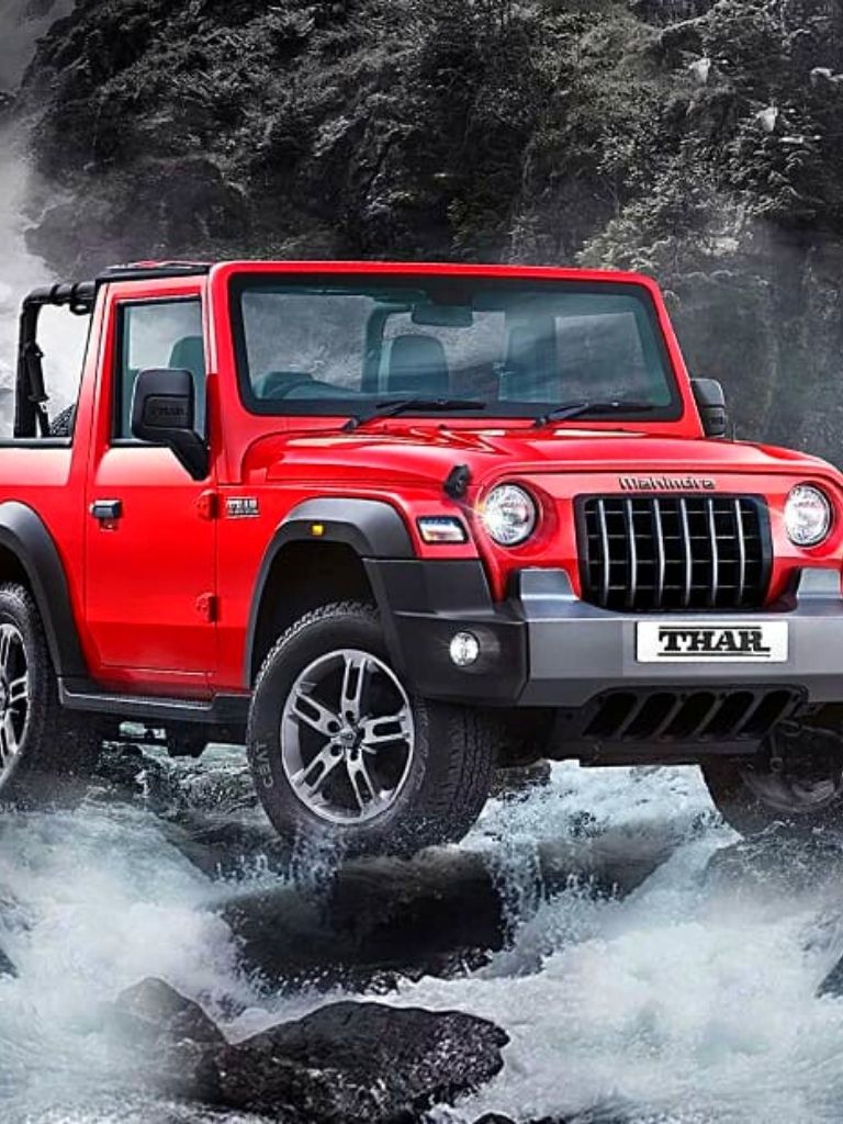 Mahindra Thar फोर-व्हील ड्राइव हुई और भी ख़ास! नये अंदाज के साथ फिर लॉन्च हुई SUV