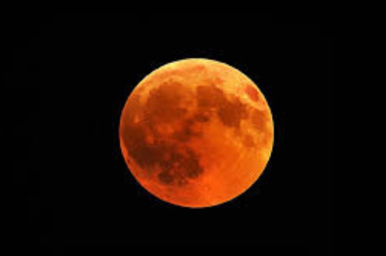 पूर्णिमा वाले सप्ताह में क्यों ज्यादा होती है आत्महत्या ? वजह हैरान करने वाली