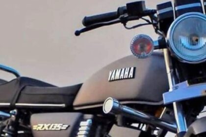 Yamaha RX 100