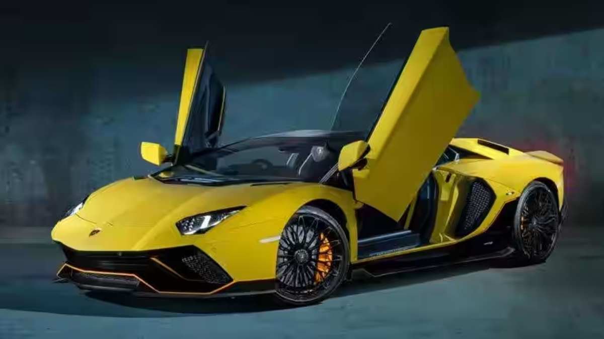 Lamborghini рдиреЗ рднрд╛рд░рдд рдореЗрдВ рдмреЗрдЪ рдбрд╛рд▓реА рд░рд┐рдХреЙрд░реНрдб 103 рдХрд╛рд░реЗрдВ, рджреЗрдЦреЗрдВ рдбрд┐рдЯреЗрд▓реНрд╕
